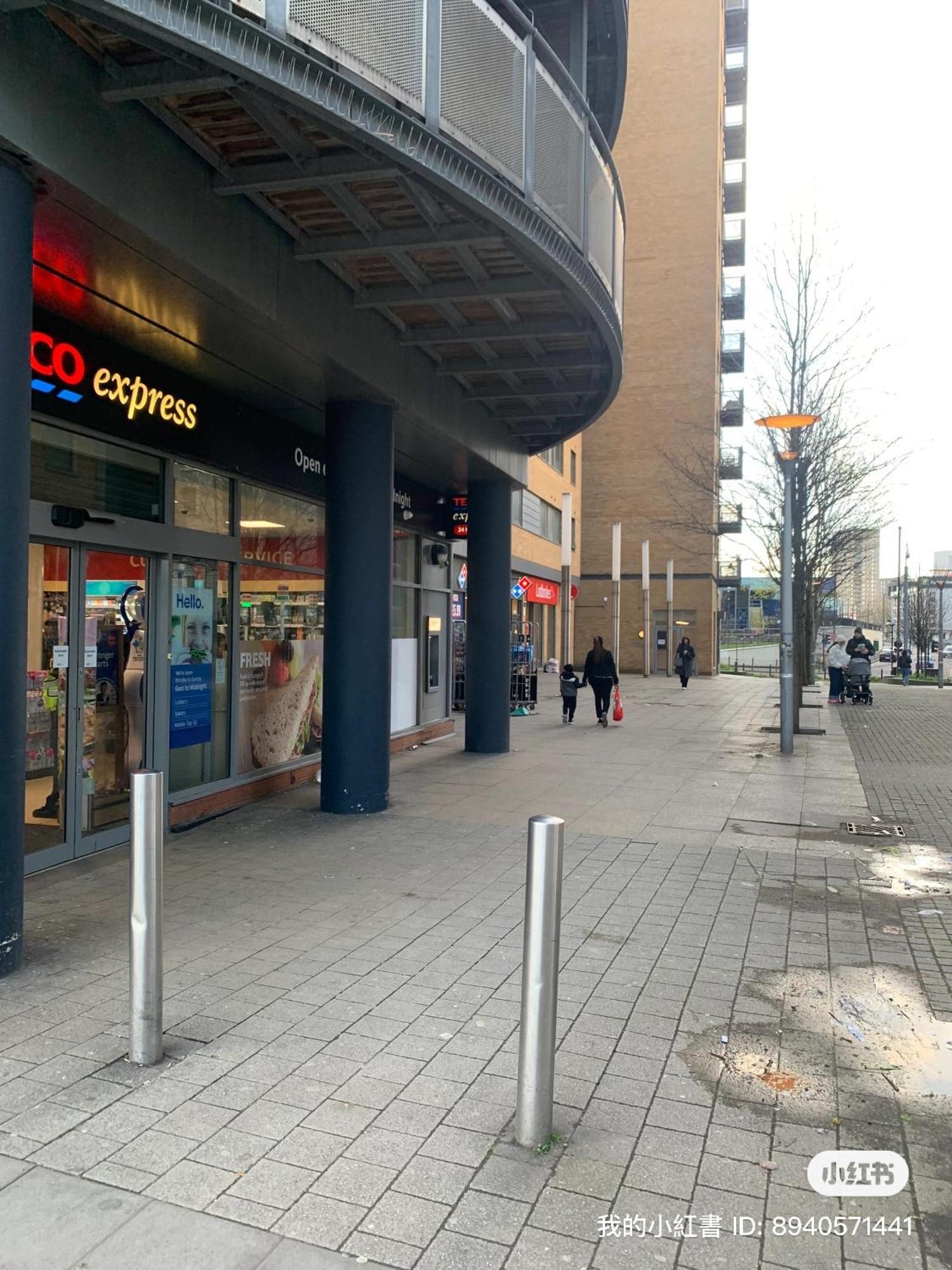ロンドンNorth Acton Flatアパートメント エクステリア 写真