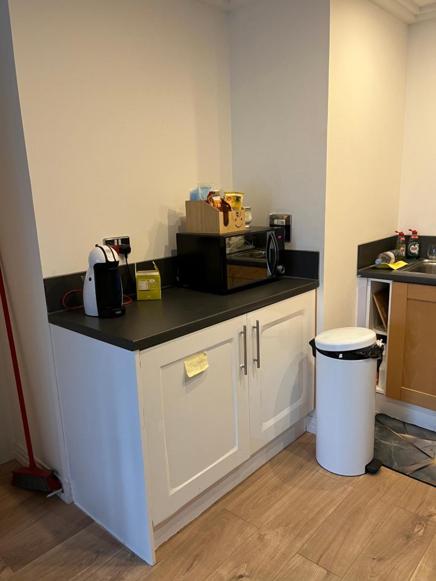 ロンドンNorth Acton Flatアパートメント エクステリア 写真