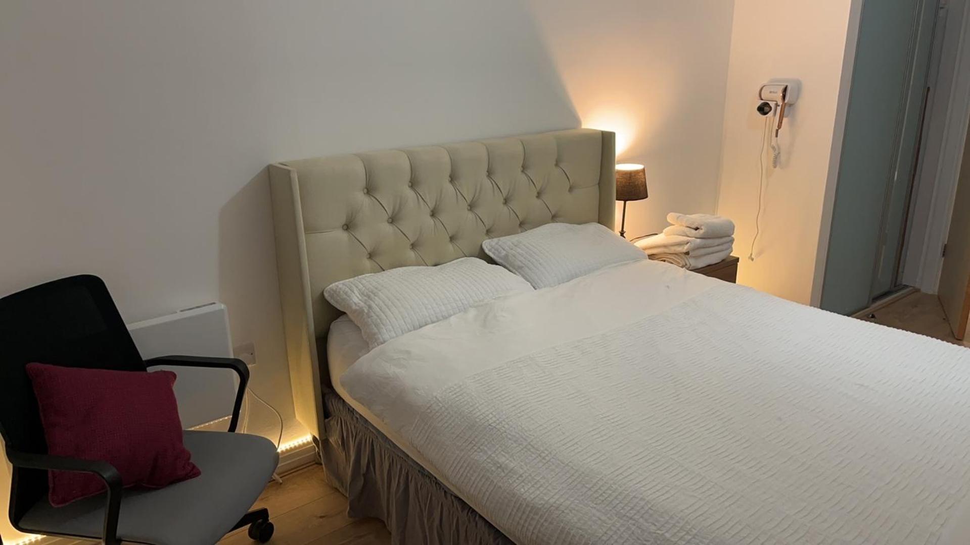 ロンドンNorth Acton Flatアパートメント エクステリア 写真