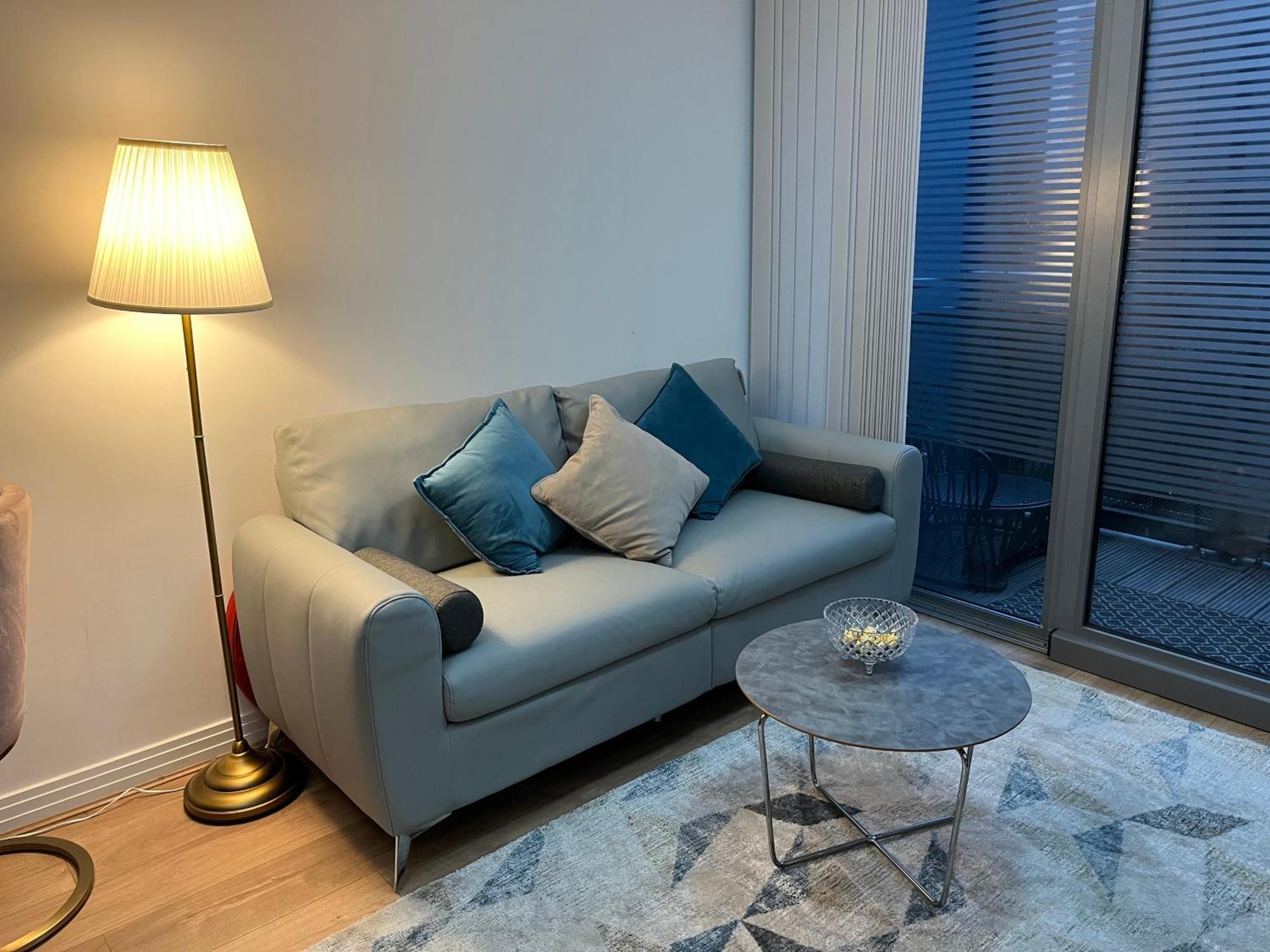 ロンドンNorth Acton Flatアパートメント エクステリア 写真